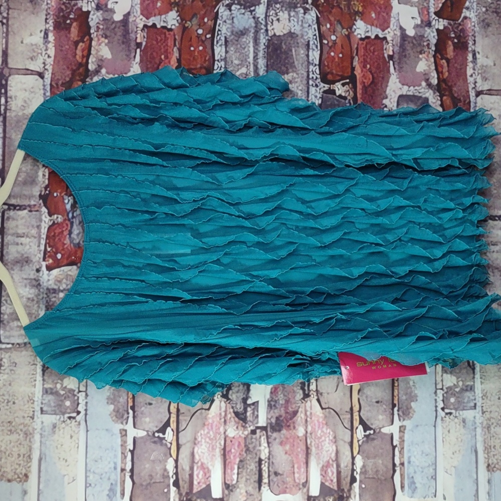 Sunny Leigh Ruffle Mesh Top - Picture 11 of 11